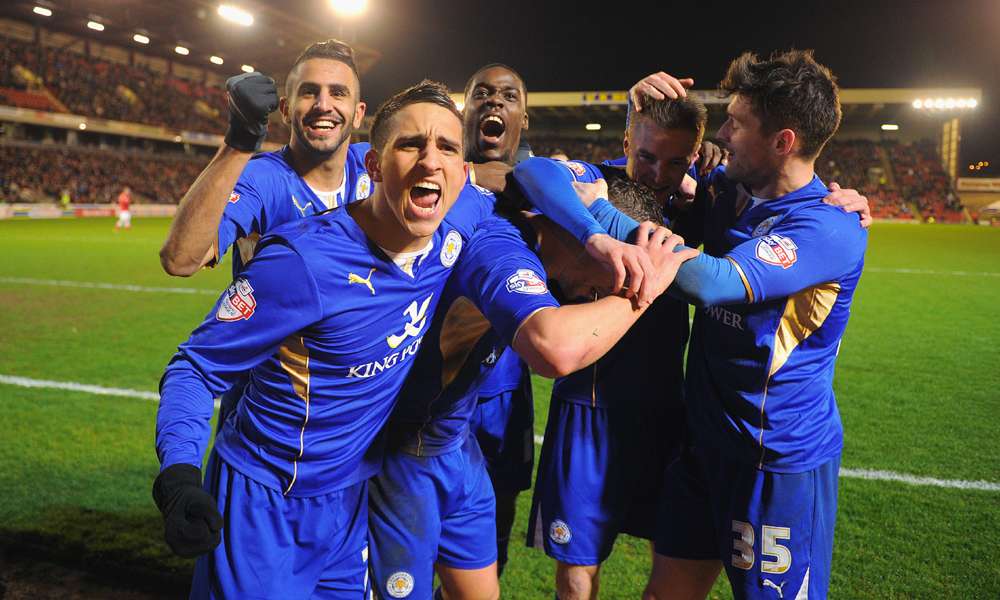 且高不可攀 且高不可攀